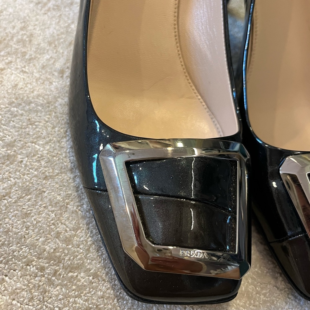 Prada Patent Pump - Picture 6 of 6